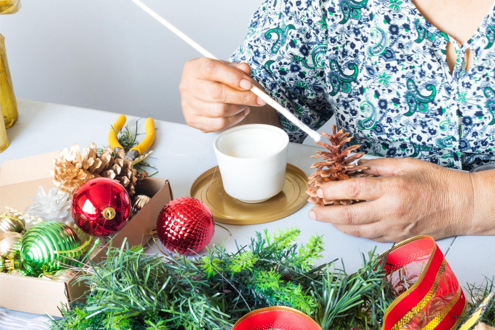 Metallic parchment paper is fit for paper craft